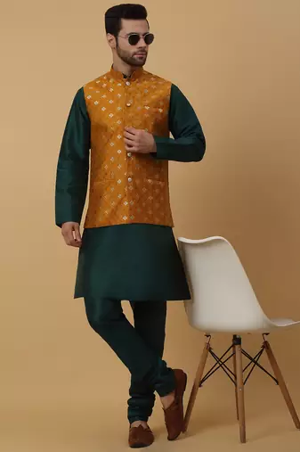 Men's green kurta and churidar with jacquard ethnic nehru jacket
