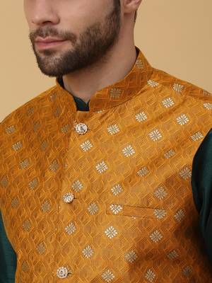Men's green kurta and churidar with jacquard ethnic nehru jacket 2