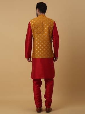 Men's maroon kurta and churidar with jacquard ethnic nehru jacket 3