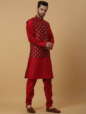 Men's maroon kurta and churidar with jacquard ethnic nehru jacket 4