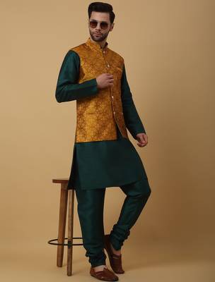 Men's green kurta and churidar with jacquard floral nehru jacket 1