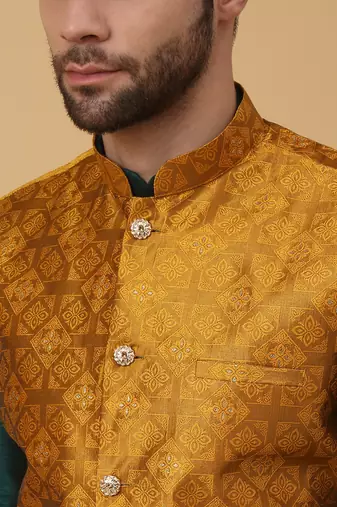 Men's green kurta and churidar with jacquard floral nehru jacket