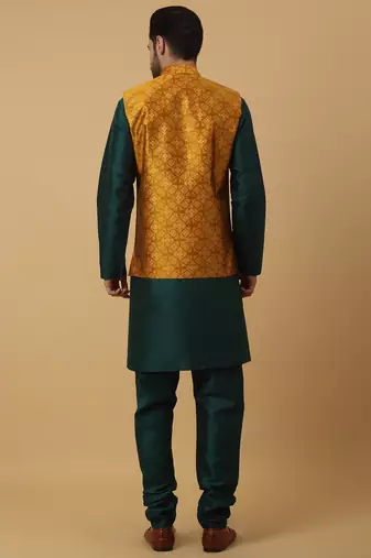 Men's green kurta and churidar with jacquard floral nehru jacket