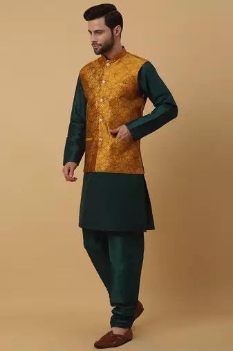 Men's green kurta and churidar with jacquard floral nehru jacket