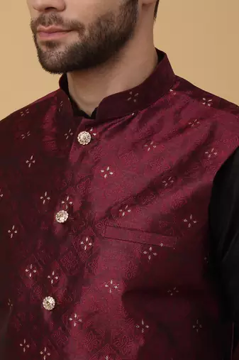 Men's black kurta and churidar with jacquard floral nehru jacket