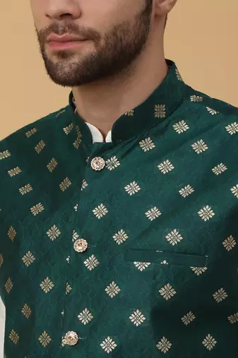 Men's cream kurta and churidar with jacquard ethnic nehru jacket