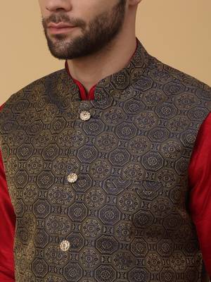 Men's maroon kurta and churidar with jacquard ethnic motifs printed nehru jacket 2