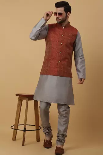 Men's grey kurta and churidar with jacquard ethnic motifs printed nehru jacket