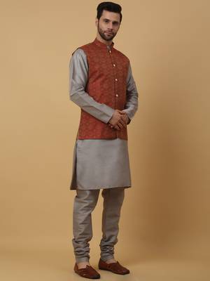 Men's grey kurta and churidar with jacquard ethnic motifs printed nehru jacket 4