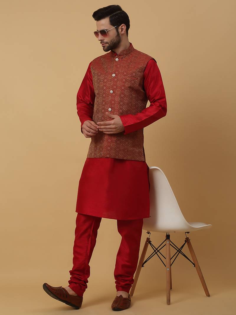 Men's maroon kurta and churidar with jacquard ethnic motifs printed nehru jacket