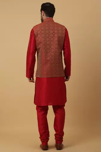 Men's maroon kurta and churidar with jacquard ethnic motifs printed nehru jacket