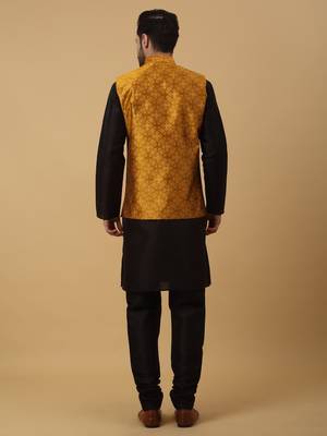 Men's black kurta and churidar with jacquard floral nehru jacket 3