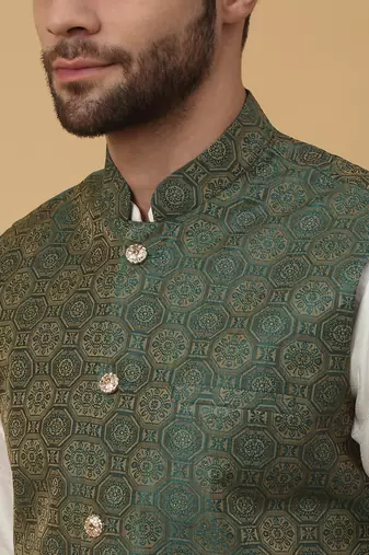 Men's cream kurta and churidar with jacquard ethnic motifs printed nehru jacket