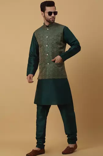 Men's green kurta and churidar with jacquard ethnic motifs printed nehru jacket