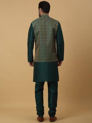 Men's green kurta and churidar with jacquard ethnic motifs printed nehru jacket 3