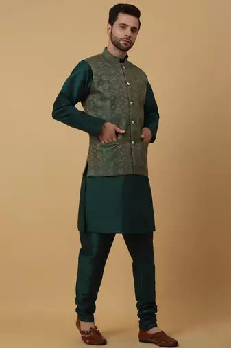 Men's green kurta and churidar with jacquard ethnic motifs printed nehru jacket
