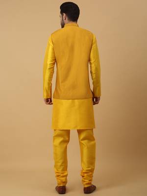 Men's yellow kurta and churidar with sequenced cotton silk nehru jacket 3