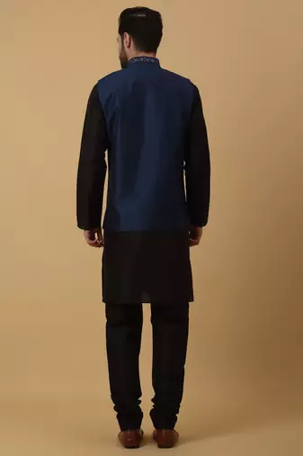 Men's black kurta and churidar with sequenced cotton silk nehru jacket