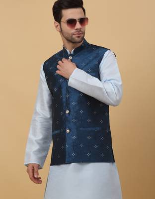 Men's sky blue kurta and churidar with jacquard floral nehru jacket 4