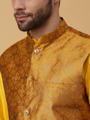 Men's yellow kurta and churidar with jacquard floral nehru jacket 2