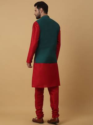 Men's maroon kurta and churidar with sequenced cotton silk nehru jacket 3
