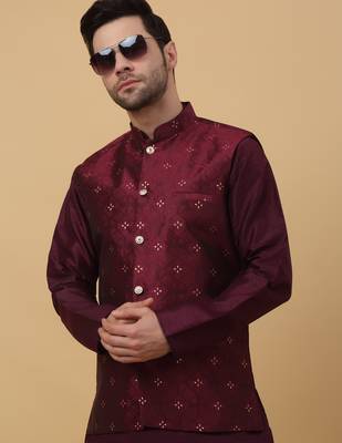 Men's Maroon kurta and churidar with jacquard floral nehru jacket 4