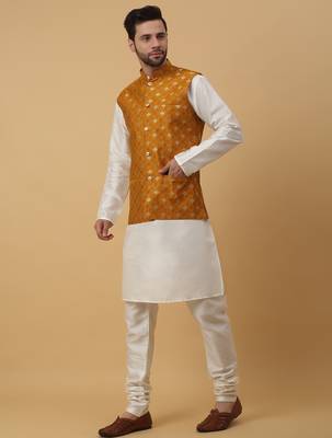 Men's cream kurta and churidar with jacquard ethnic nehru jacket 4