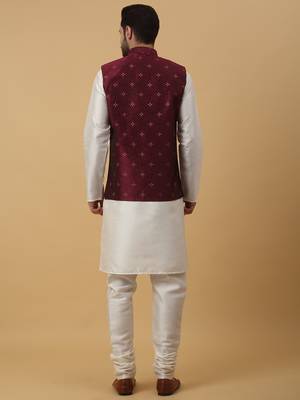 Men's cream kurta and churidar with jacquard floral nehru jacket 3