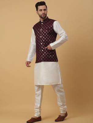 Men's cream kurta and churidar with sequenced cotton silk nehru jacket 4