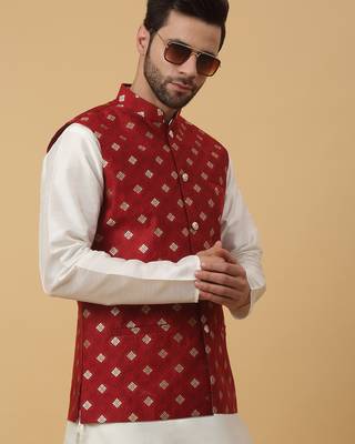 Men's cream kurta and churidar with jacquard ethnic nehru jacket 4