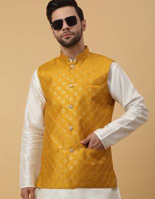 Men's cream kurta and churidar with sequenced cotton silk nehru jacket 4