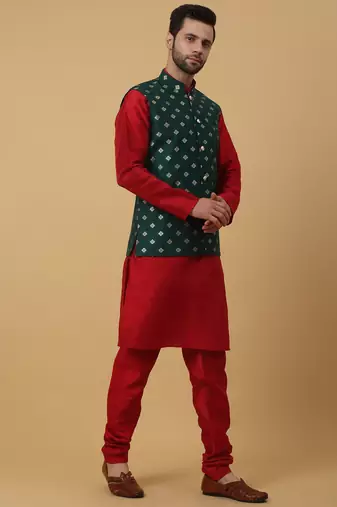 Men's Red kurta and churidar with jacquard ethnic nehru jacket