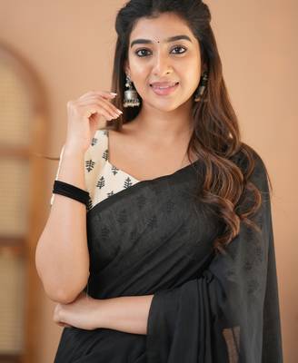 black handloom cotton saree with designer blouse 5