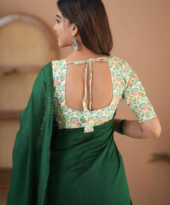 green handloom cotton saree with designer blouse 6