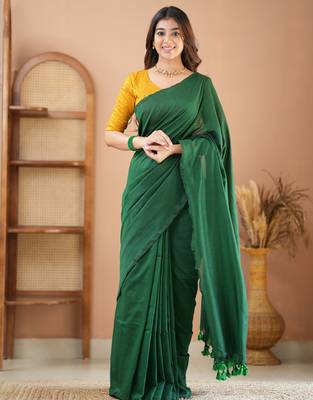 green handloom cotton saree with designer blouse 3