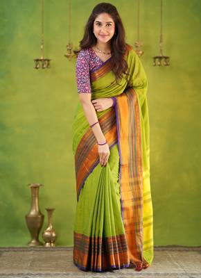 parrot green narayanpet woven cotton saree 1