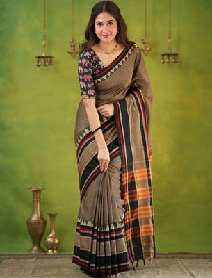 grey narayanpet woven cotton saree 1