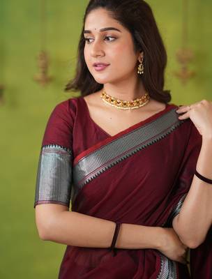 maroon narayanpet woven cotton saree 5