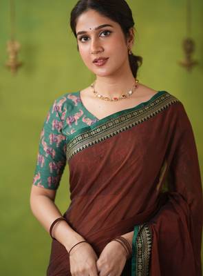 brown narayanpet woven cotton saree 5