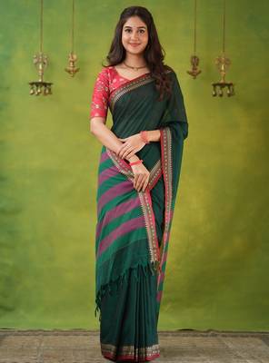 green narayanpet woven cotton saree 3