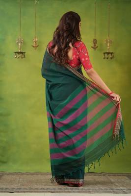 green narayanpet woven cotton saree 4