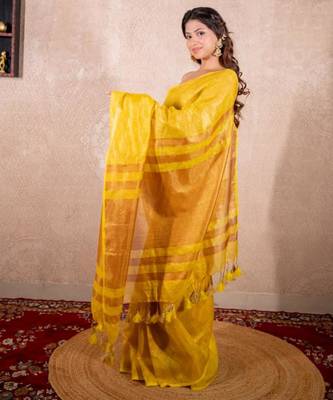 yellow saree with zari stripes 3