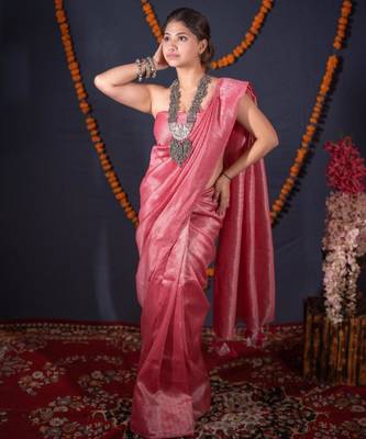pink striped zari linen saree 4