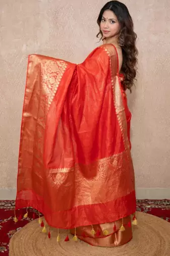 red silk blend linen saree