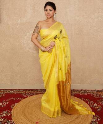 yellow saree with hand embroidery 2