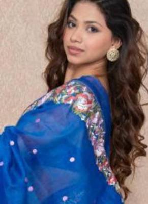 blue floral silk blend saree 3