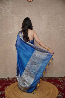 blue silk blend linen saree 2