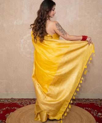 yellow silk blend linen saree 3