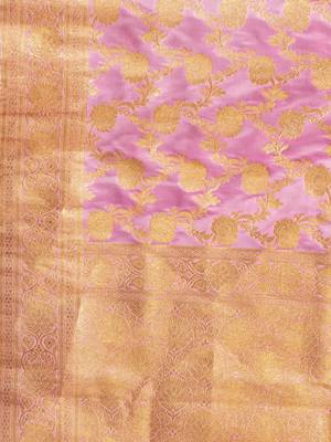 pink katan banarasi silk blend saree with golden zari weaving 4