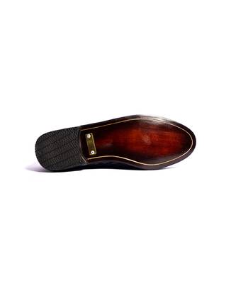 Blue solid loafers 5